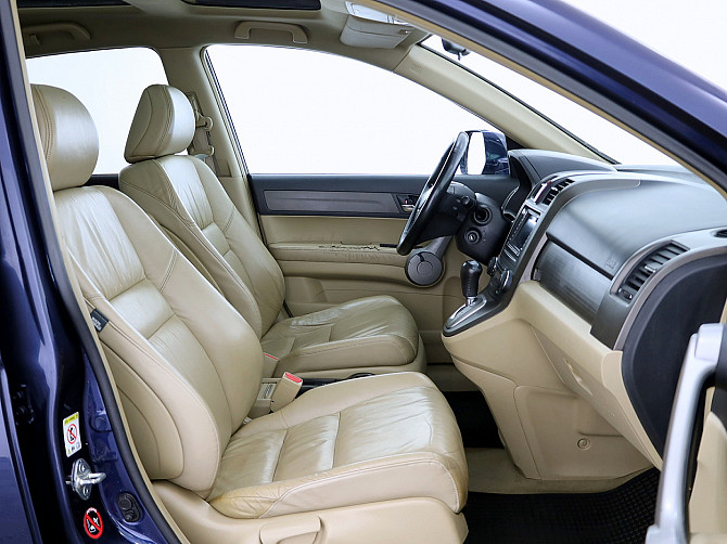 Honda CR-V Luxury ATM 2.0 110kW Tallina - foto 6