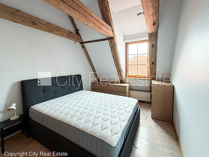 Fasādes māja, ieeja no ielas, mansards, viena istaba izolēta, studio tipa, virtuve apvienota ar Rīga - foto 13