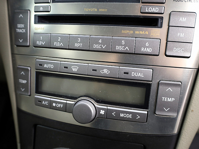 Toyota Avensis Luxury ATM 2.4 120kW Tallina - foto 8