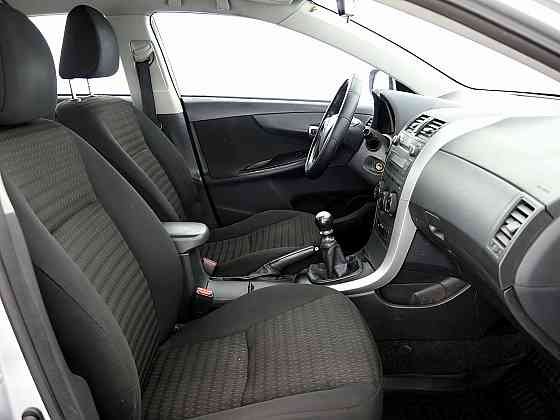 Toyota Corolla Linea Sol Facelift 1.3 73kW Tallina