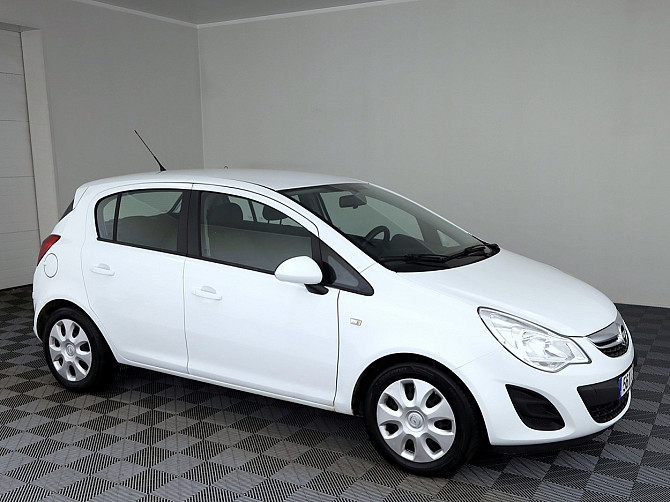 Opel Corsa Facelift 1.2 CDTi 70kW Tallina - foto 1