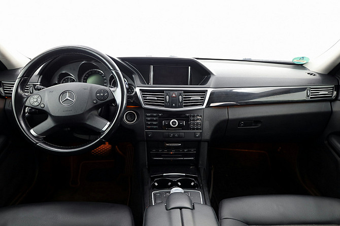 Mercedes-Benz E 350 Avantgarde ATM 3.0 CDI 170kW Tallina - foto 5