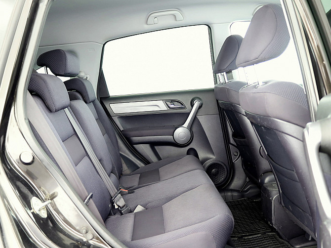 Honda CR-V Elegance ATM 2.0 110kW Tallina - foto 7