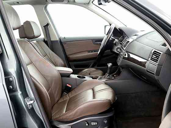 BMW X3 Sportpakett ATM 3.0 D 160kW Tallina