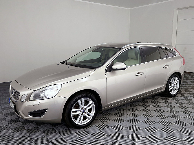 Volvo V60 Summum ATM 1.6 D4 84kW Tallina - foto 2
