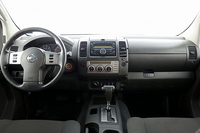 Nissan Navara Comfort 4x4 ATM 2.5 dCi 126kW Tallina - foto 5