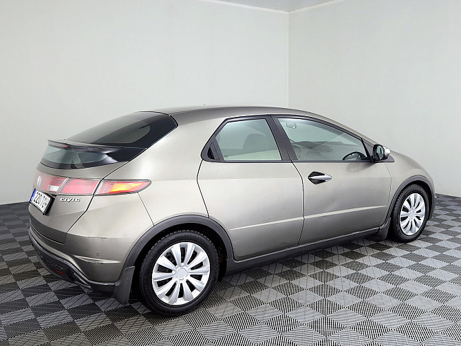 Honda Civic Elegance LPG 1.3 61kW Tallina - foto 3