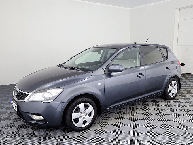 Kia Ceed Facelift 1.6 92kW Tallina - foto 2