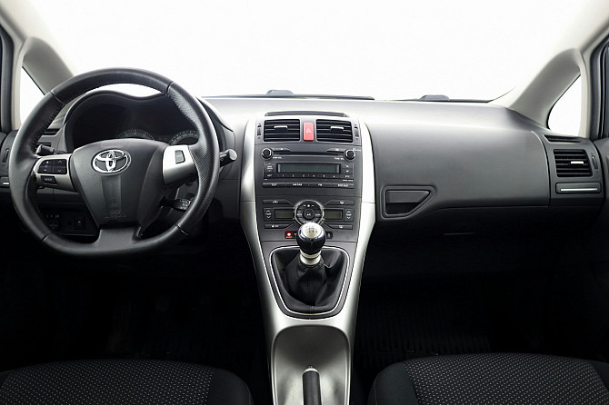 Toyota Auris Linea Sol Facelift 1.6 97kW Tallina - foto 5