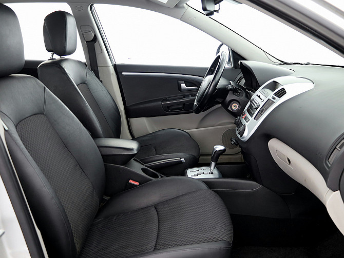 Kia Ceed Elegance ATM 2.0 105kW Tallina - foto 6