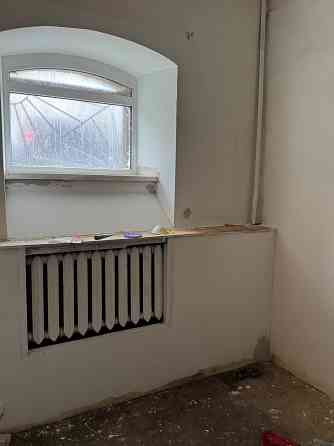 1-istabas dzīvoklis, centrs, M. Matīsa 3, pirmskara māja, 27 kv. m, 1/5 st., Istabas izolētas, ... Рига