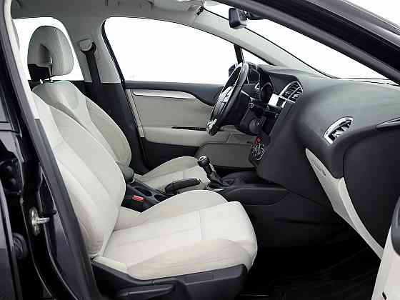 Citroen C4 Elegance 1.4 70kW Tallina