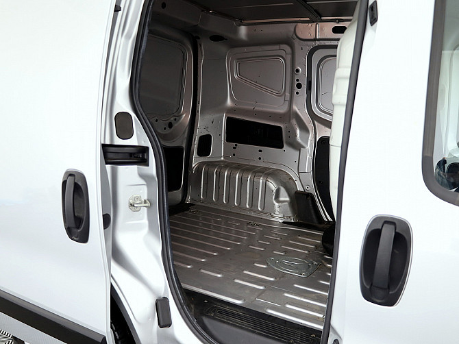 Peugeot Bipper Van 1.2 HDi 55kW Таллин - изображение 7