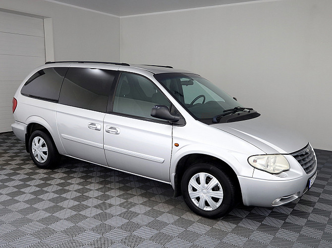 Chrysler Grand Voyager Comfort ATM 2.8 CRD 110kW Tallina - foto 1