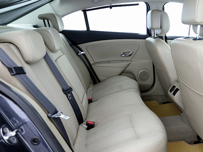 Renault Fluence Comfort LPG ATM 2.0 103kW Таллин - изображение 7