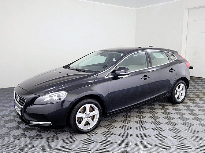 Volvo V40 Summum 2.0 D4 140kW Таллин - изображение 2