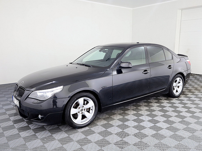BMW 523 M-Pakett Facelift ATM 2.5 140kW Tallina - foto 2