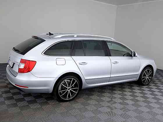 Skoda Superb Highline Facelift 4x4 ATM 2.0 TDI 125kW Tallina