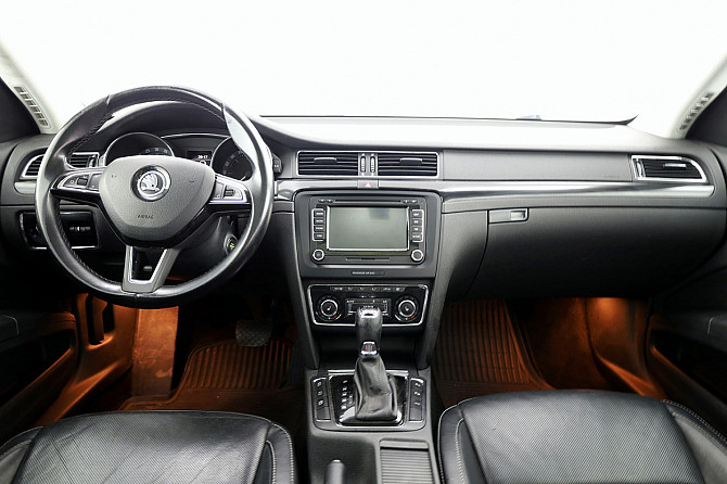 Skoda Superb Highline Facelift 4x4 ATM 2.0 TDI 125kW Tallina - foto 5