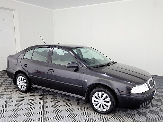 Skoda Octavia Comfortline 1.6 75kW Tallina - foto 1
