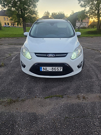 Grand C-Max Pagājušajā gadā tika uzstādīta jauna oriģinālā turbīna. Jauns akumulators. Daugavpils - foto 6