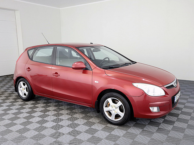 Hyundai i30 Elegance ATM 1.6 90kW Tallina - foto 1