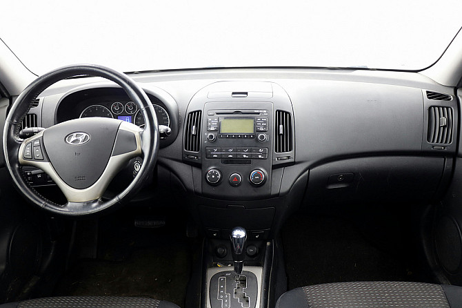 Hyundai i30 Elegance ATM 1.6 90kW Tallina - foto 5