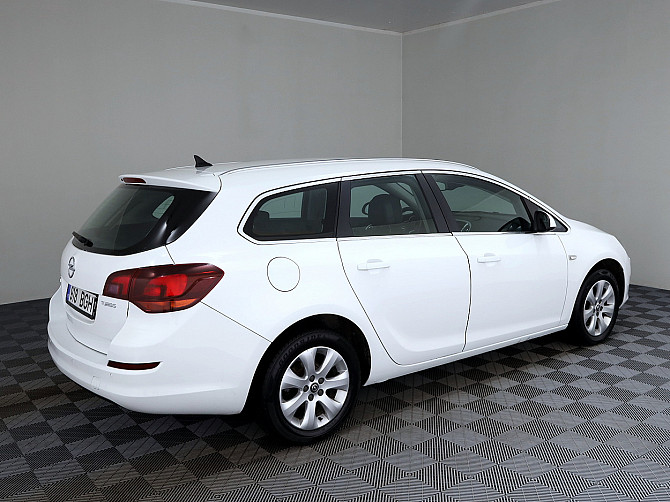 Opel Astra Sports Tourer ATM 1.4 103kW Таллин - изображение 3