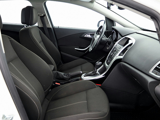 Opel Astra Sports Tourer ATM 1.4 103kW Таллин - изображение 6