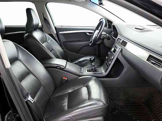 Volvo V70 Summum 2.0 D4 100kW Таллин