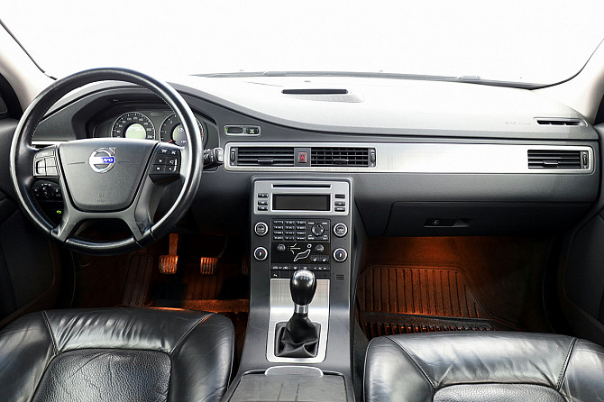Volvo V70 Summum 2.0 D4 100kW Tallina - foto 5