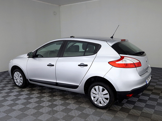 Renault Megane Elegance 1.6 81kW Таллин - изображение 4
