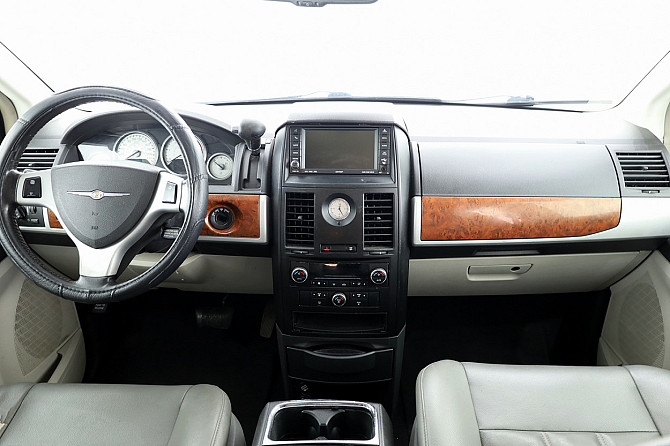 Chrysler Grand Voyager Stow N Go 2.8 CRDi 120kW Таллин - изображение 5