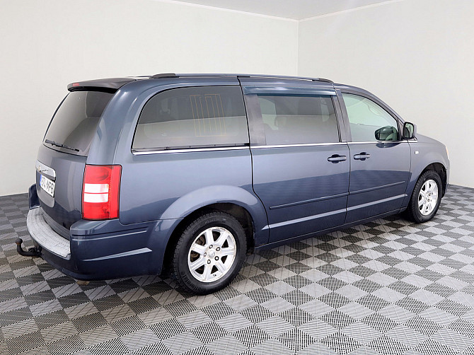 Chrysler Grand Voyager Stow N Go 2.8 CRDi 120kW Таллин - изображение 3