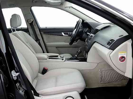 Mercedes-Benz C 200 Elegance ATM 2.1 CDI 100kW Таллин
