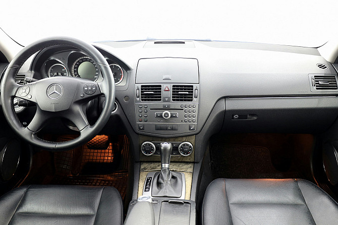 Mercedes-Benz C 250 Avantgarde ATM 2.1 CDI 150kW Таллин - изображение 5