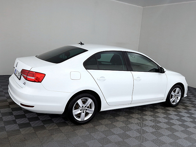 Volkswagen Jetta Comfortline Facelift ATM 1.4 92kW Таллин - изображение 3