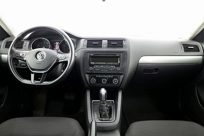 Volkswagen Jetta Comfortline Facelift ATM 1.4 92kW Таллин - изображение 5