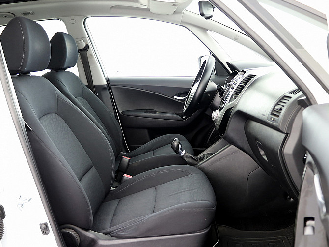 Hyundai ix20 Comfort 1.4 CRDi 66kW Таллин - изображение 6