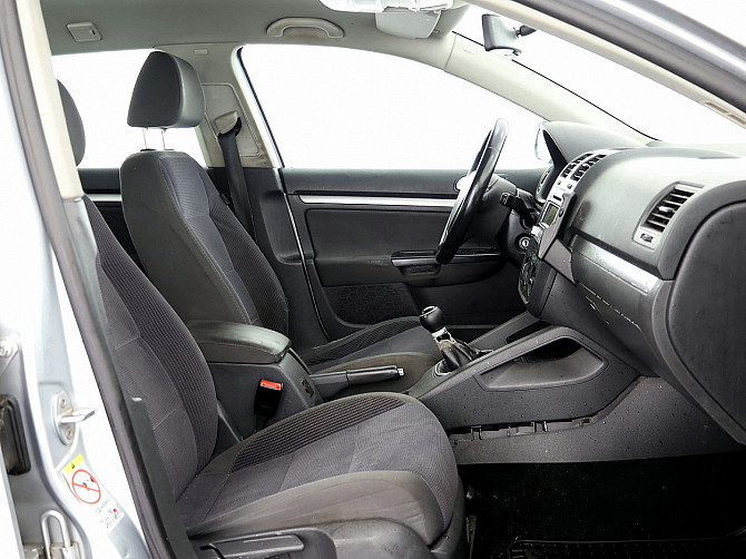 Volkswagen Golf Variant 1.9 TDI 77kW Таллин - изображение 6