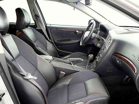 Volvo S60 Summum ATM 2.4 D5 120kW Таллин