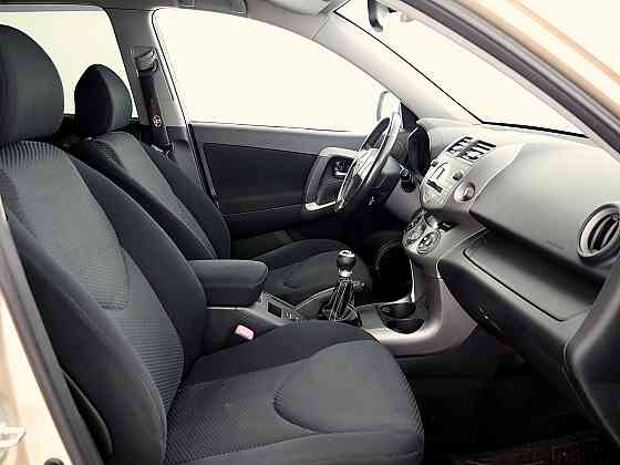 Toyota RAV4 Linea Sol 2.0 112kW Таллин