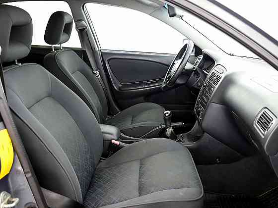 Toyota Avensis Linea Sol Facelift 1.6 81kW Таллин