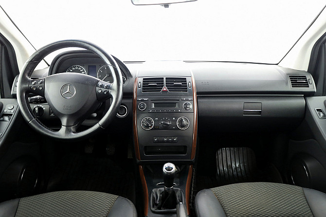 Mercedes-Benz A 160 Avantgarde Facelift 1.5 70kW Таллин - изображение 5