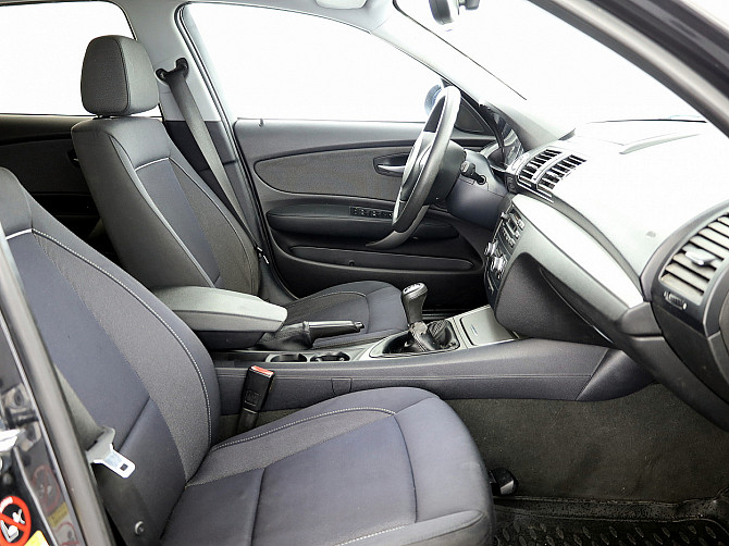 BMW 118 Business 2.0 D 105kW Tallina - foto 6