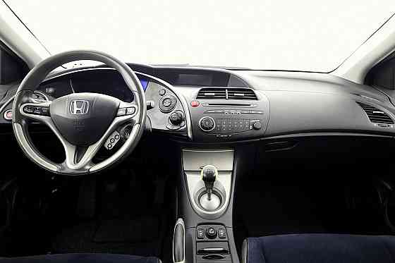 Honda Civic Elegance 1.8 103kW Tallina