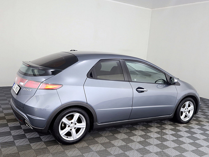 Honda Civic Elegance 1.8 103kW Tallina - foto 3