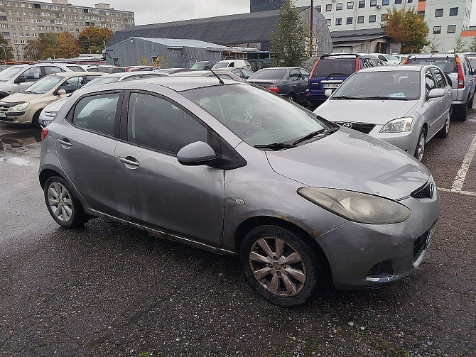 Mazda 2 Elegance 1.6 D 66kW Tallina - foto 1