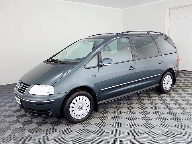Volkswagen Sharan Comfortline Facelift 1.9 TDI 85kW Tallina - foto 2