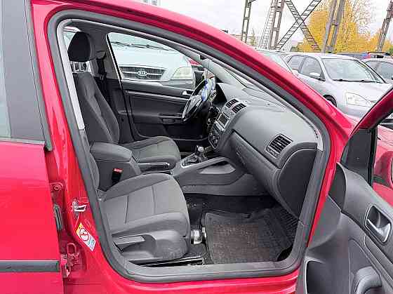 Volkswagen Golf Comfortline ATM 1.6 85kW Tallina
